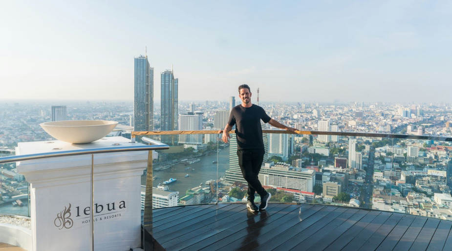 10 Best Rooftop Bars in Asia for Views, Cocktails, and Nightlife